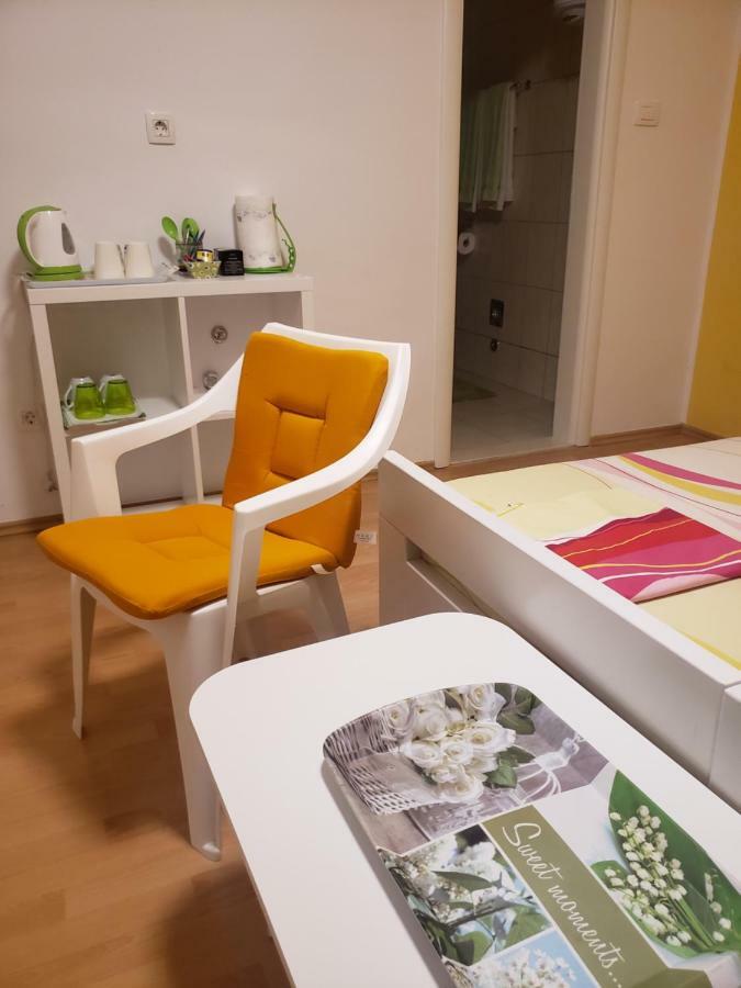 Sunshine Split Lägenhet Exteriör bild
